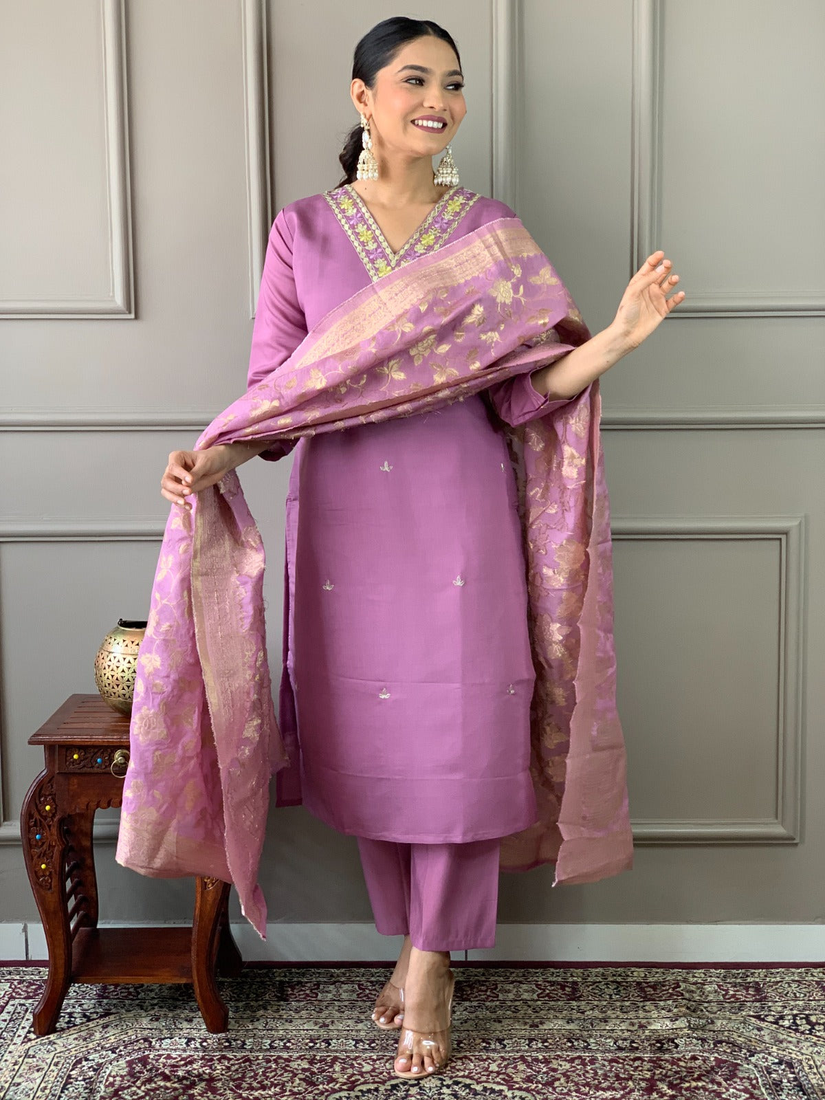 Embrace sophistication with this lime-green kurti set, featuring delicate floral embroidery and a luxurious Banarasi dupatta