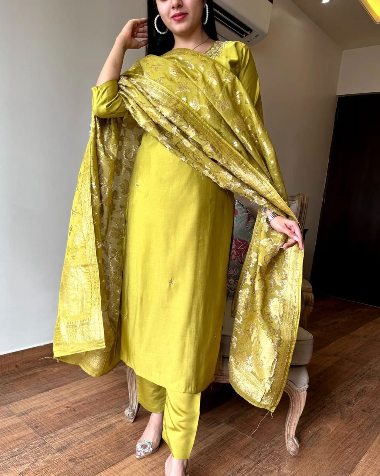 Simple yet elegant This is how we describe our latest launched dresses ( (NFRD222)