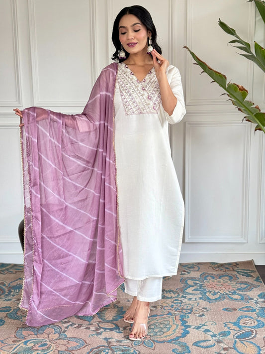 mbrace timeless elegance with this ivory kurti set, featuring delicate embroidery and a soft tie-dye dupatta in pastel hues