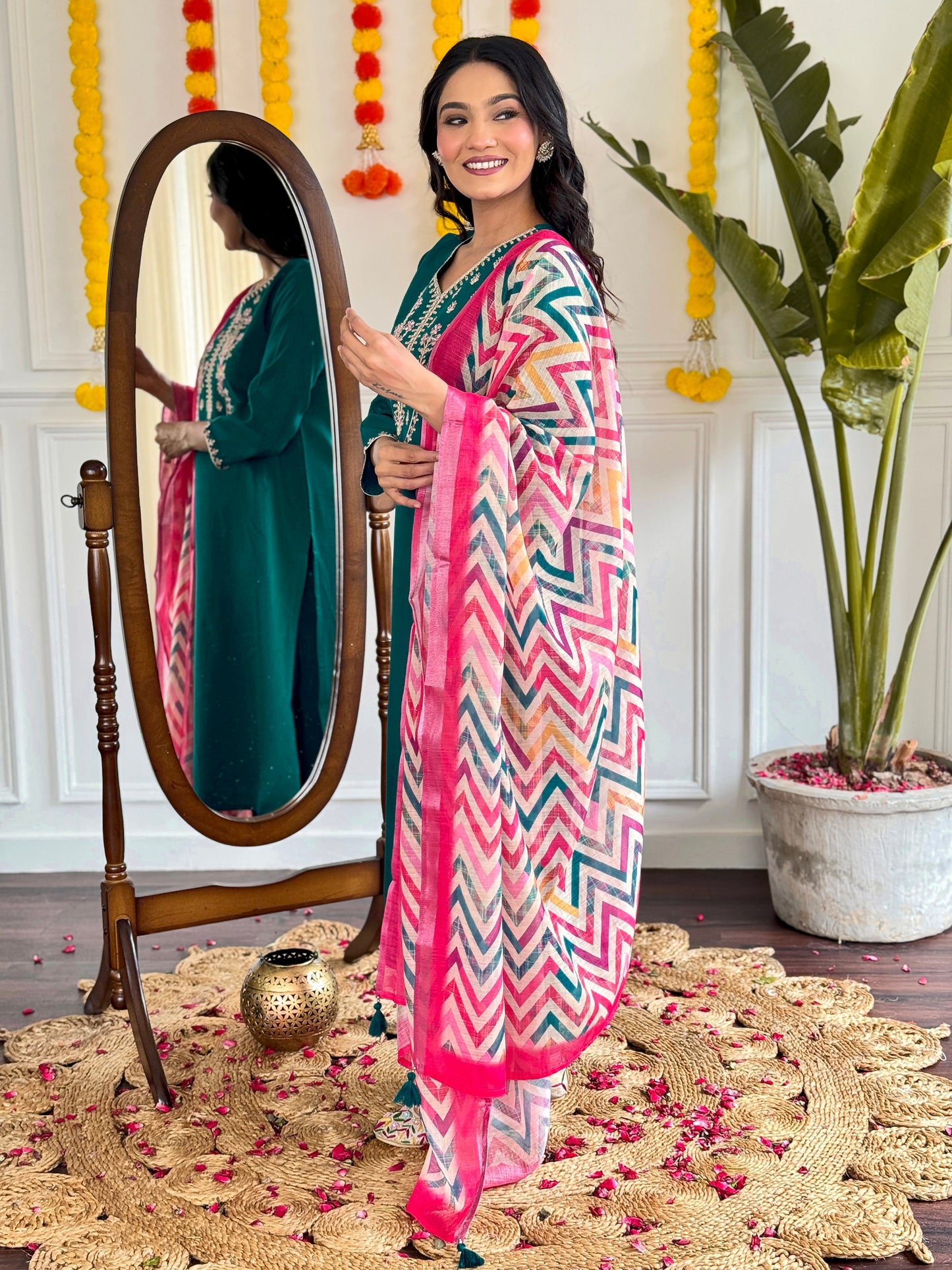 Add a pop of elegance to your wardrobe with this vibrant green kurti set. Featuring delicate floral embroidery