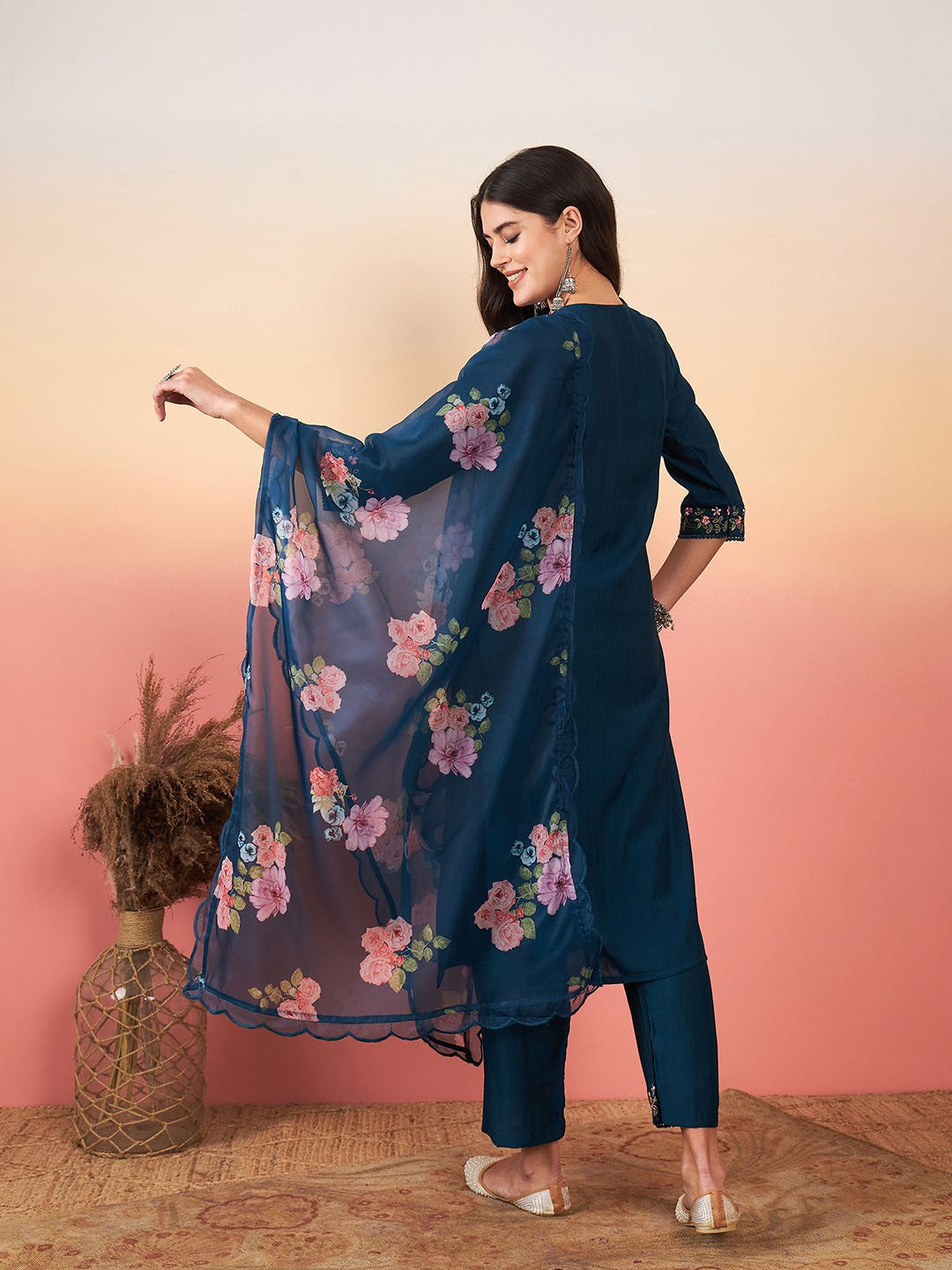 .Our Exclusive Collection is here, to add a touch of tradition to your wardrobe SWRD302