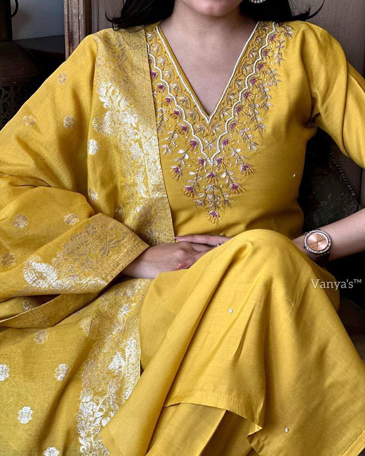 Our Exclusive Collection is here, to add a touch of tradition to your wardrobe SWRD326