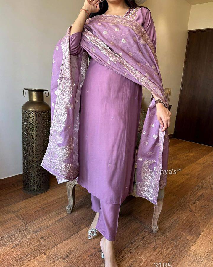 Our Exclusive Collection is here, to add a touch of tradition to your wardrobe SWRD326