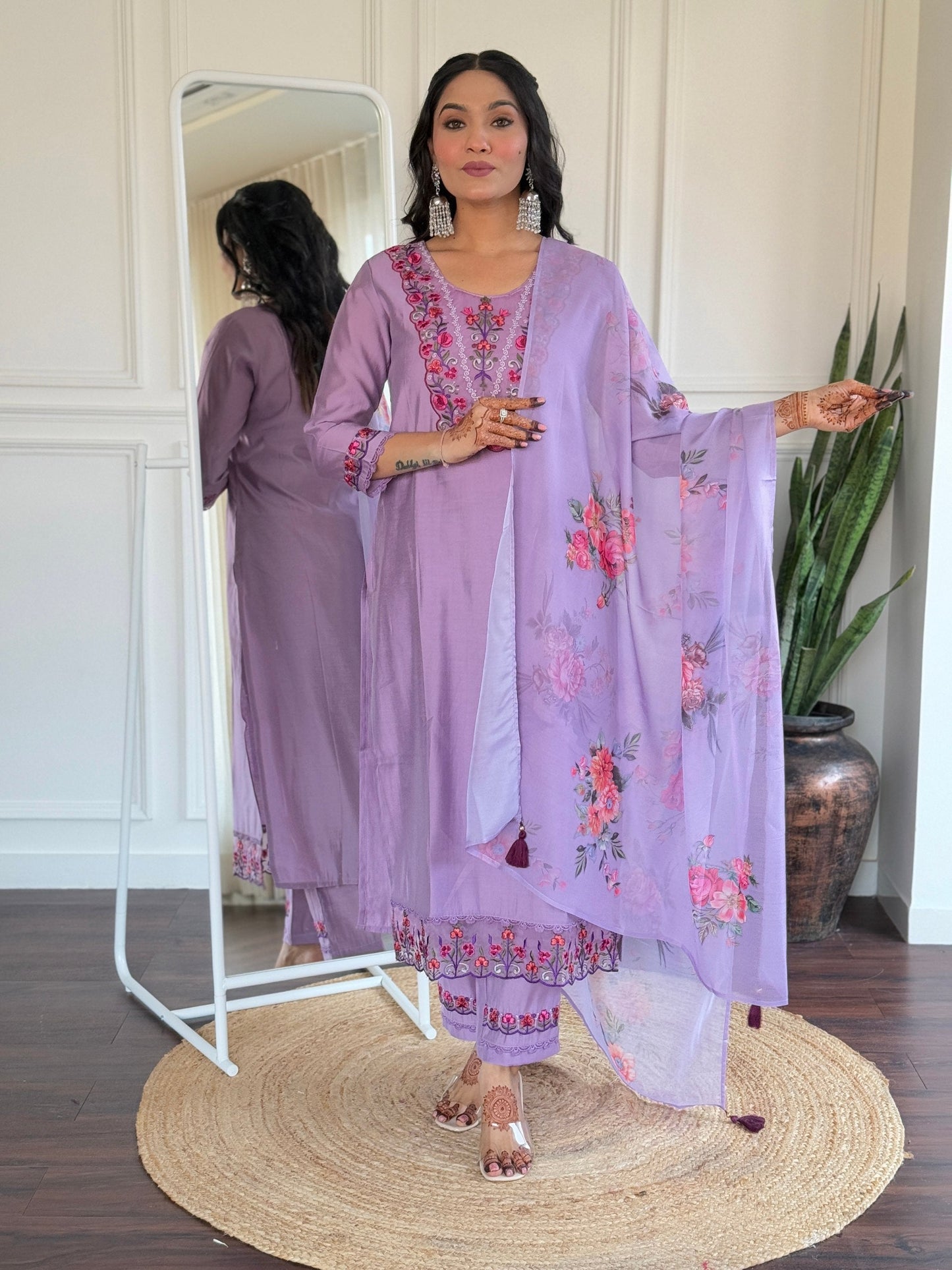 Our Exclusive Collection is here, to add a touch of tradition to your wardrobe SWRD343