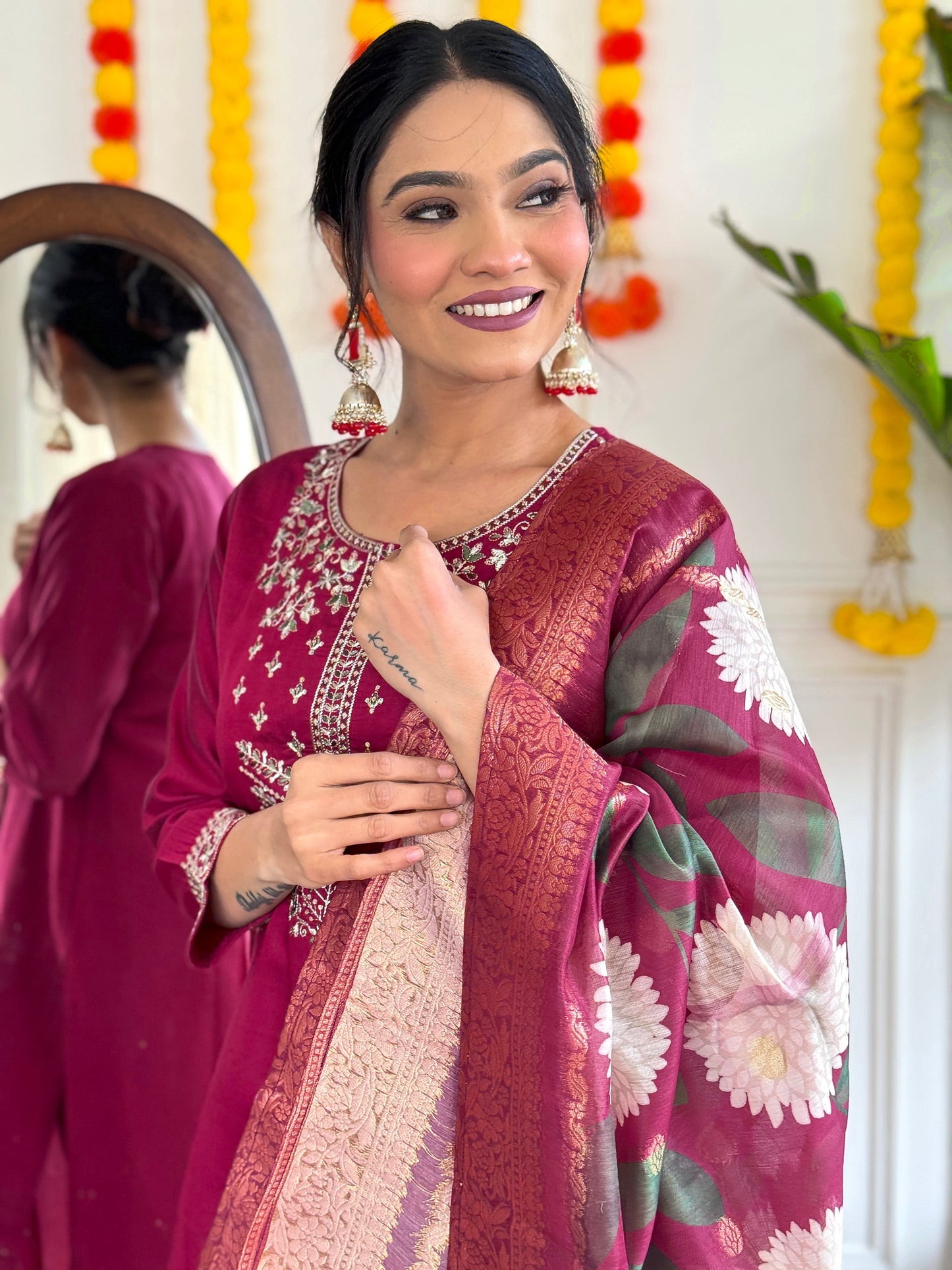 Elegant and timeless, this maroon embroidered kurti set is a perfect blend of tradition and modern stylE