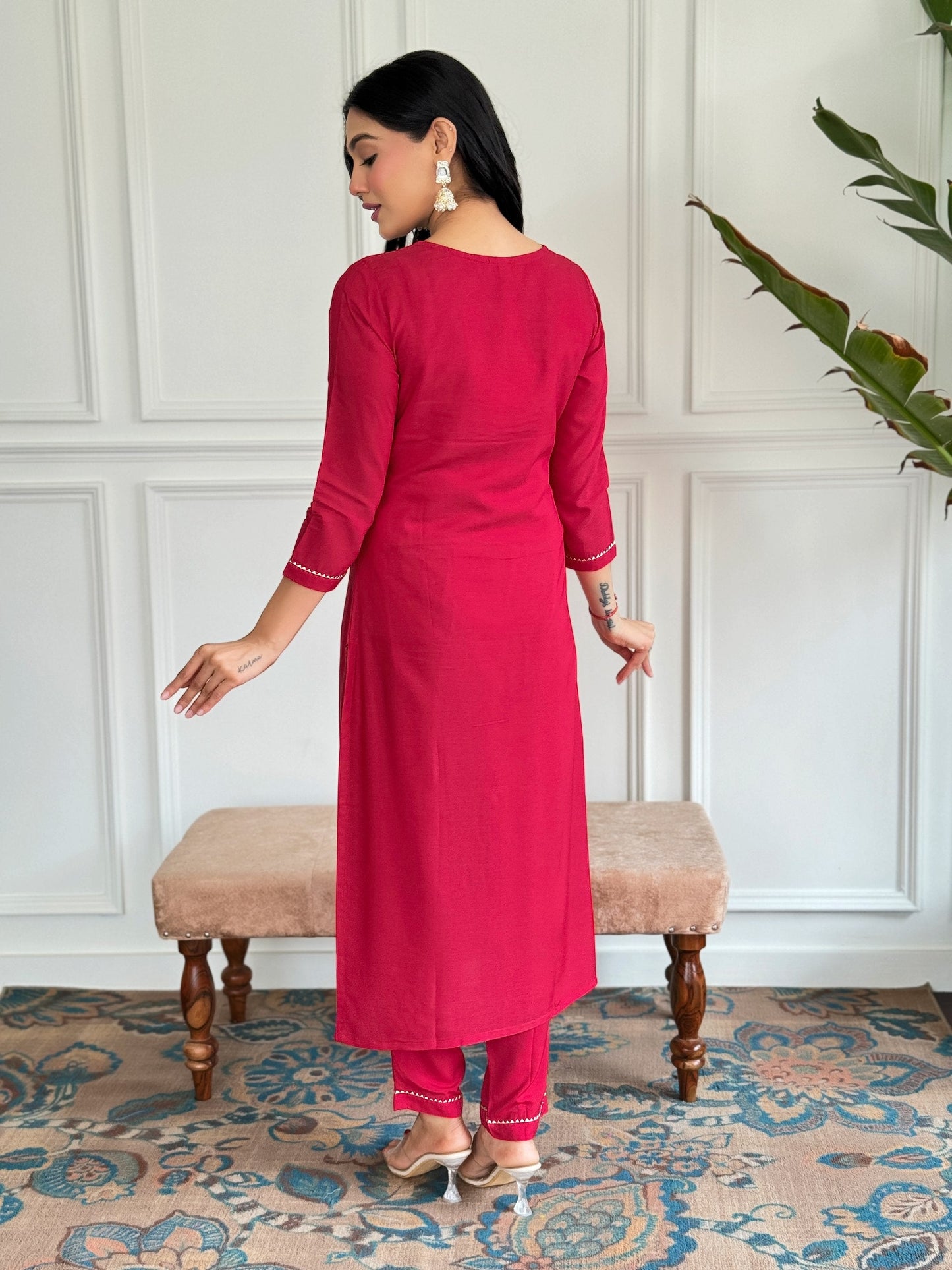 Add a touch of elegance with this stunning red Kurti set, featuring intricate neckline embroidery and a floral printed dupatta