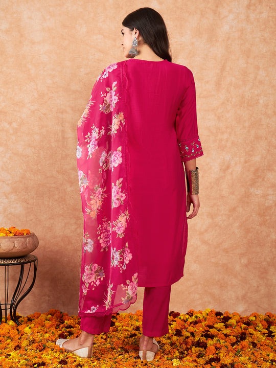 .Our Exclusive Collection is here, to add a touch of tradition to your wardrobe SWRD302