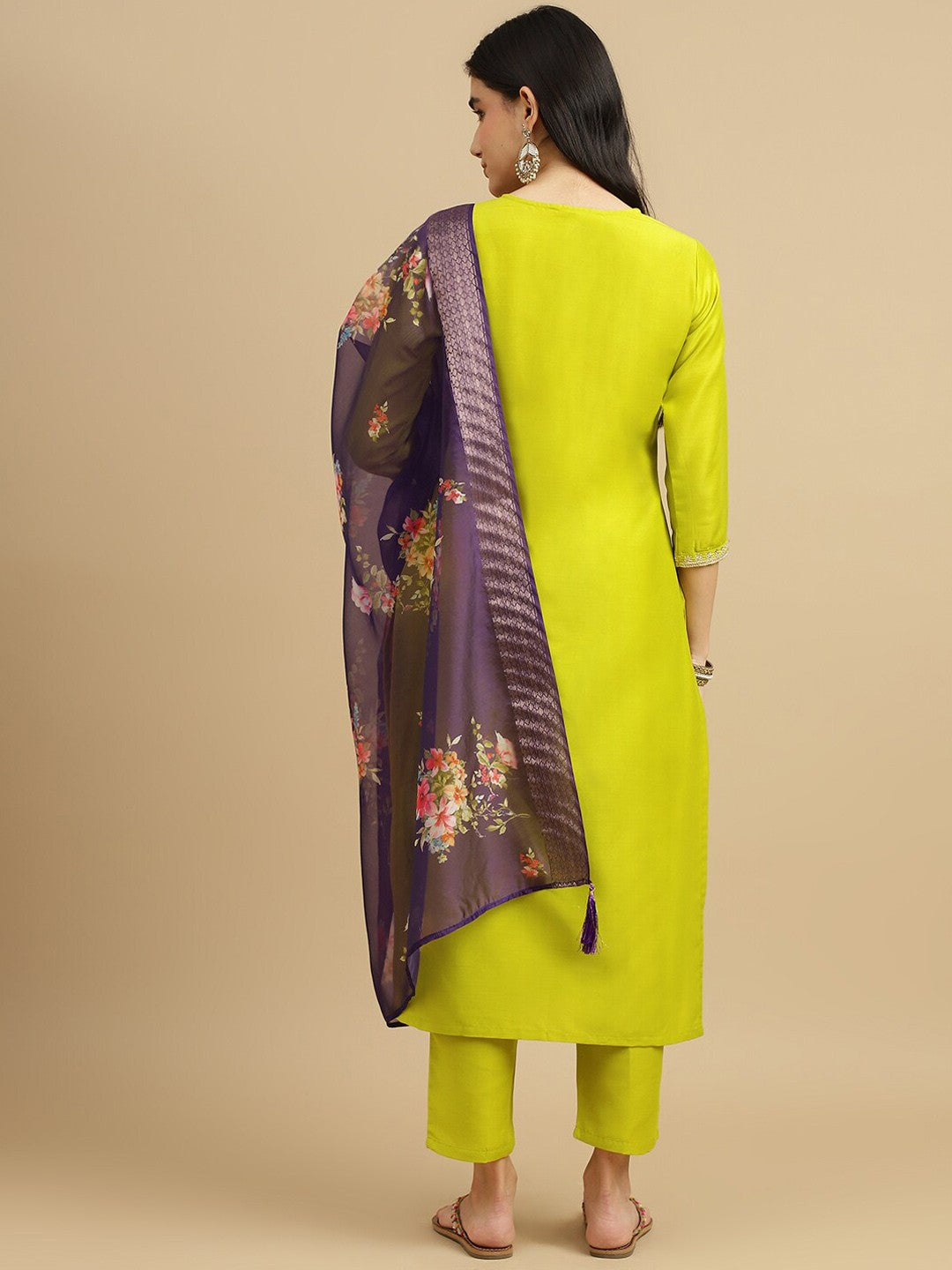 Brighten up your wardrobe with this stunning lime-green kurti set! Featuring delicate embellishments and a contrasting floral dupatta