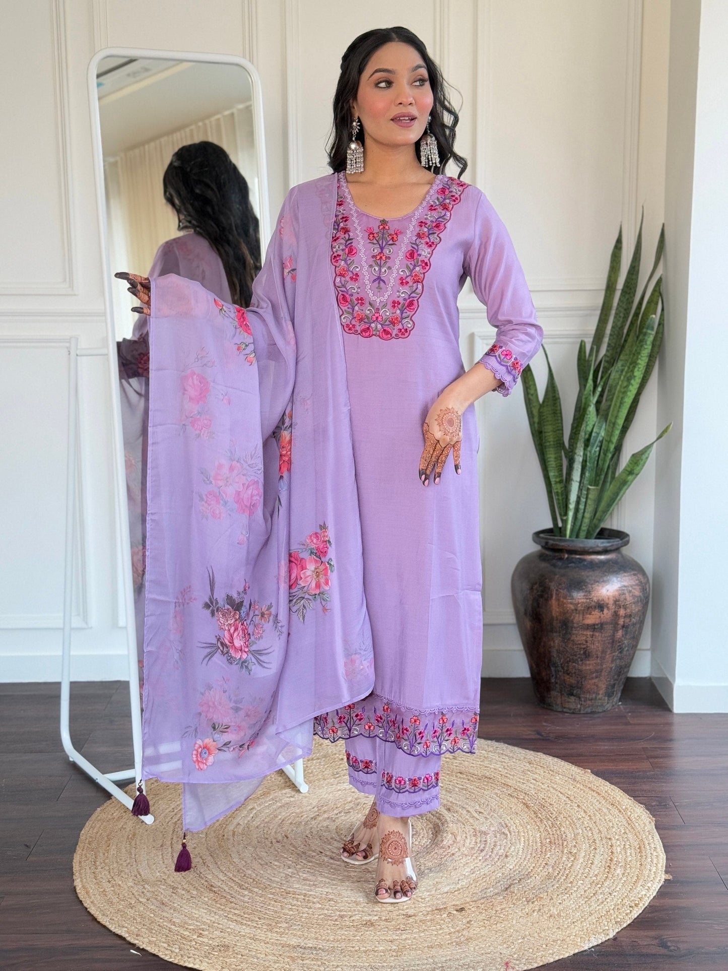 Our Exclusive Collection is here, to add a touch of tradition to your wardrobe SWRD343