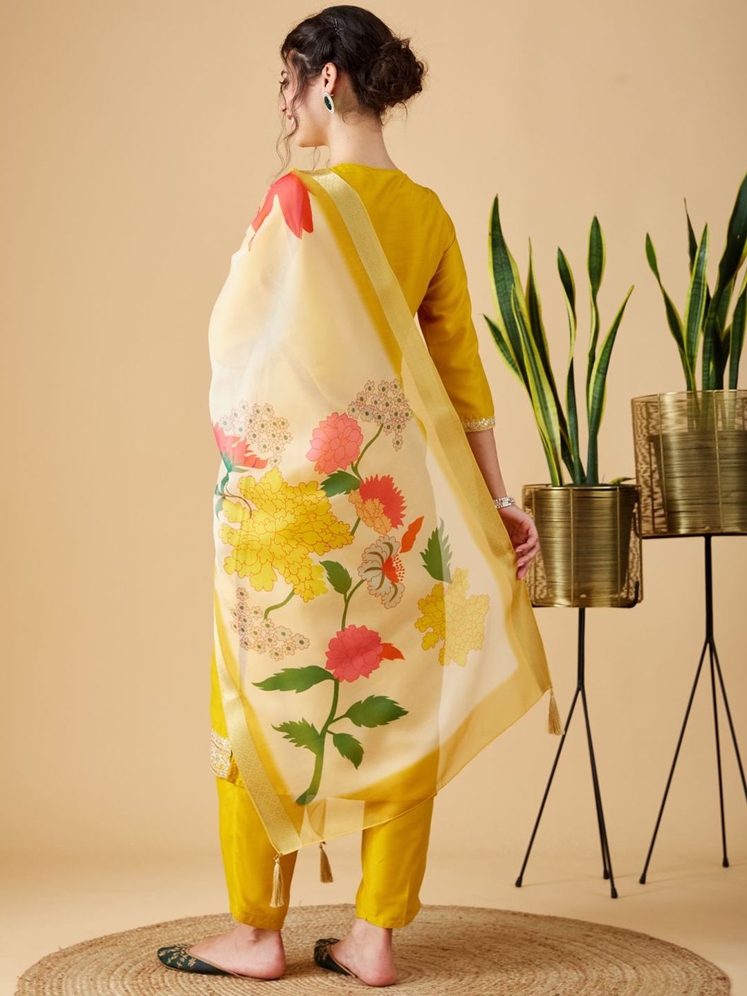 Simple yet elegant This is how we describe our latest launched dresses(NFRD419) (01)