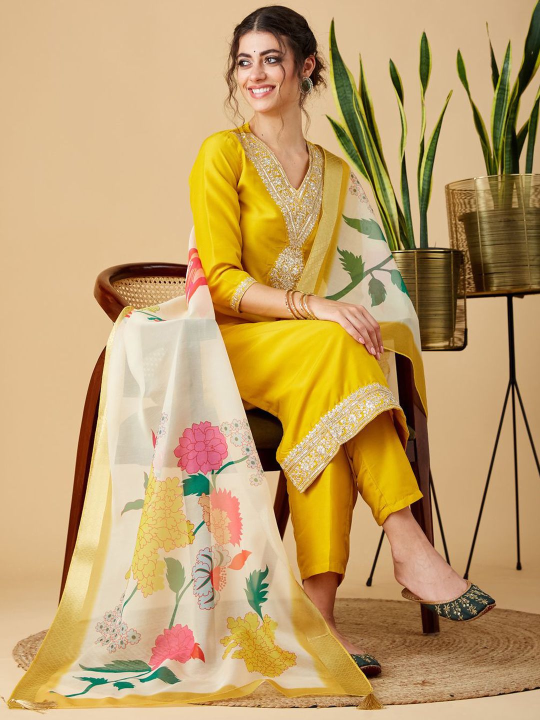 Simple yet elegant This is how we describe our latest launched dresses(NFRD419) (01)