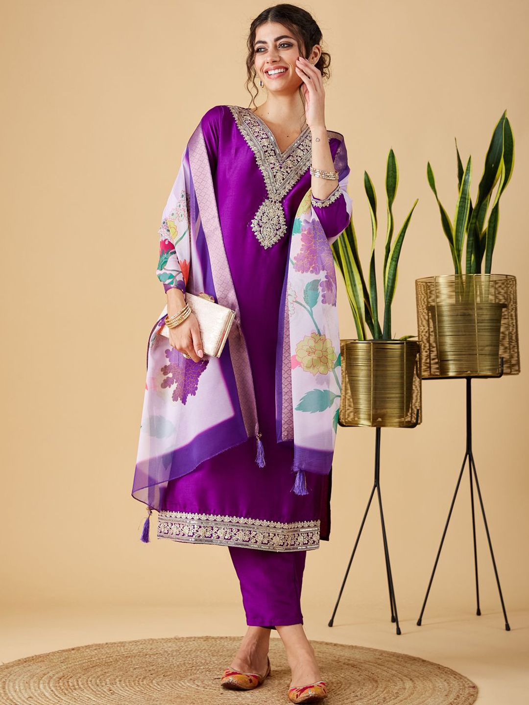 Simple yet elegant This is how we describe our latest launched dresses(NFRD419)